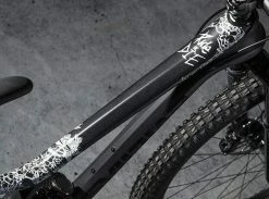 DyedBro Ride Or Die Rammefolie Hvid – Mat