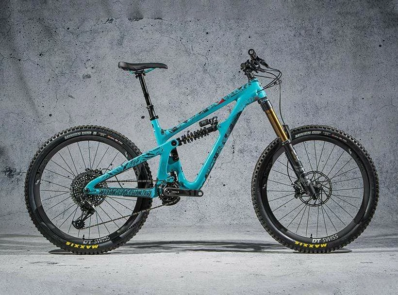 DyedBro Chainsaw Rammefolie – Sort 5 DyedBro Chainsaw Rammefolie – Sort - Billede 3