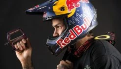 DMR Bikes DMR Vault Lacon Pedal – Oil Slick -Cykel Salgsbutik af75e8ba bb48 41fb 98ce a8eb00e16e6e 4000x1375 scaled e1601308182707