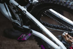 VHS 2.0 Slapper Tape – Sort -Cykel Salgsbutik pompombike 1800x1800